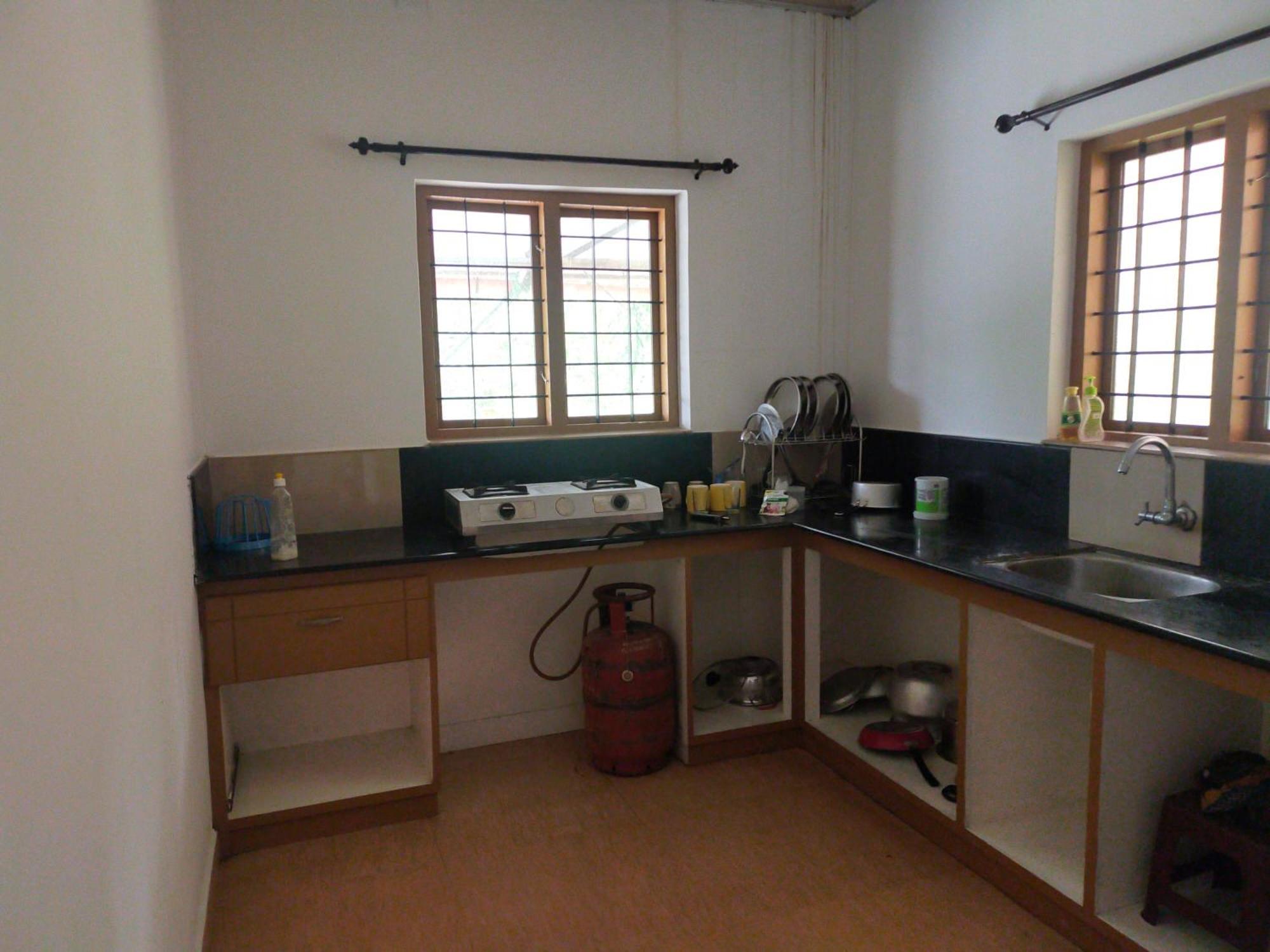Anivilla Holiday Home Kunjithanny Anachal Εξωτερικό φωτογραφία