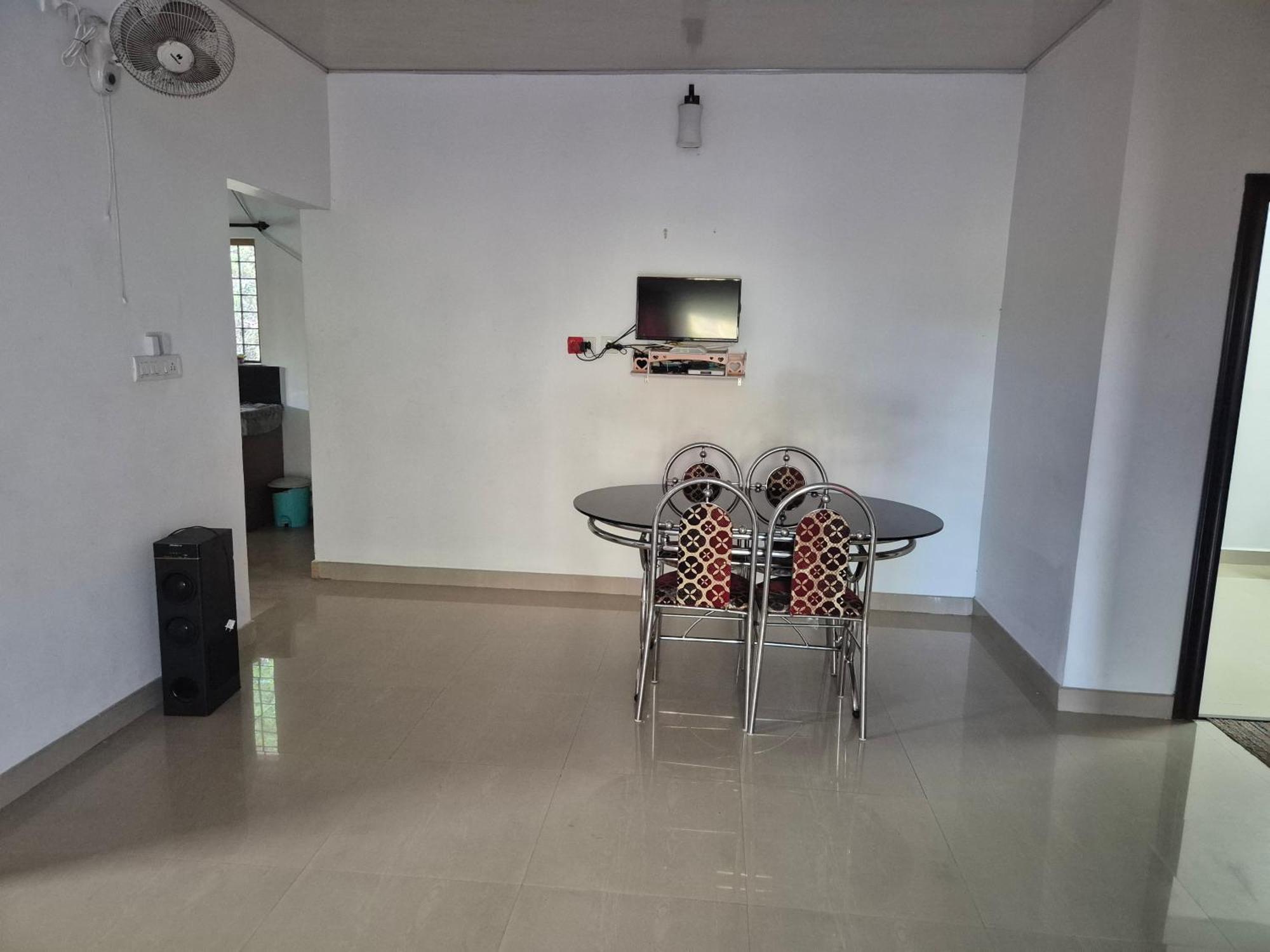 Anivilla Holiday Home Kunjithanny Anachal Εξωτερικό φωτογραφία